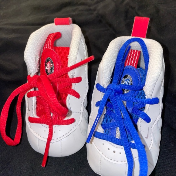 New Nike Foamposite
SIZE: 2c (Baby/Infants)
100% authentic guaranteed. - Picture 2 of 15